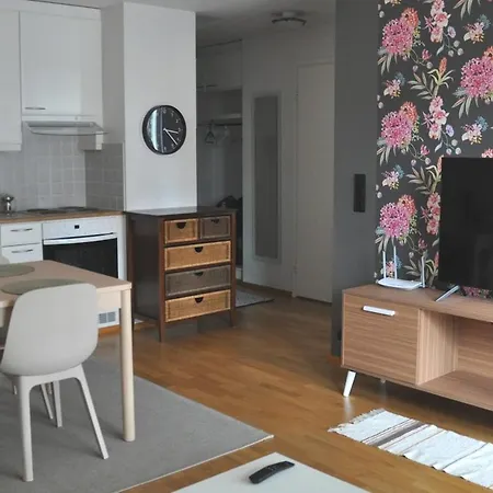 Apartment Lovely City-center With Private Sauna