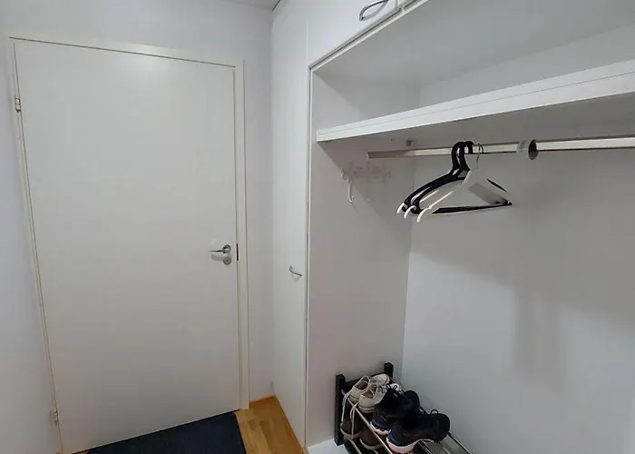 Lovely City-center With Private Sauna アパート トゥルク